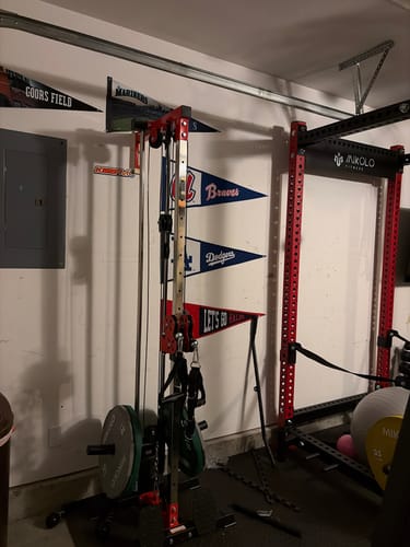Customer photo review of MIKOLO G3 Plate Loaded Pulley Tower