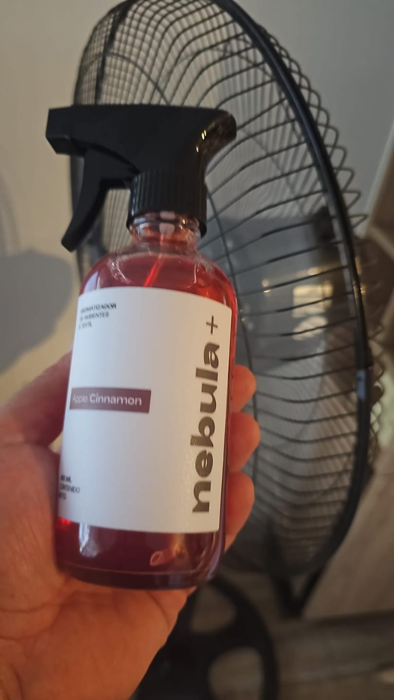 Customer photo review of SPRAY AROMATIZANTE APPLE CINNAMON NEBULA+ (250 ml)