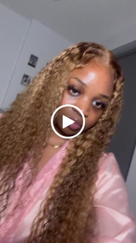 Customer video review of Hold Me Down Lace Glue