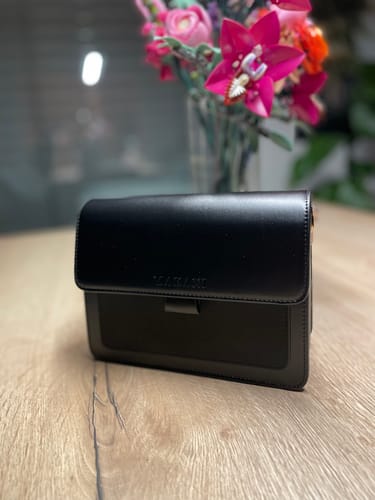 Customer photo review of VALDA - ALL BLACK