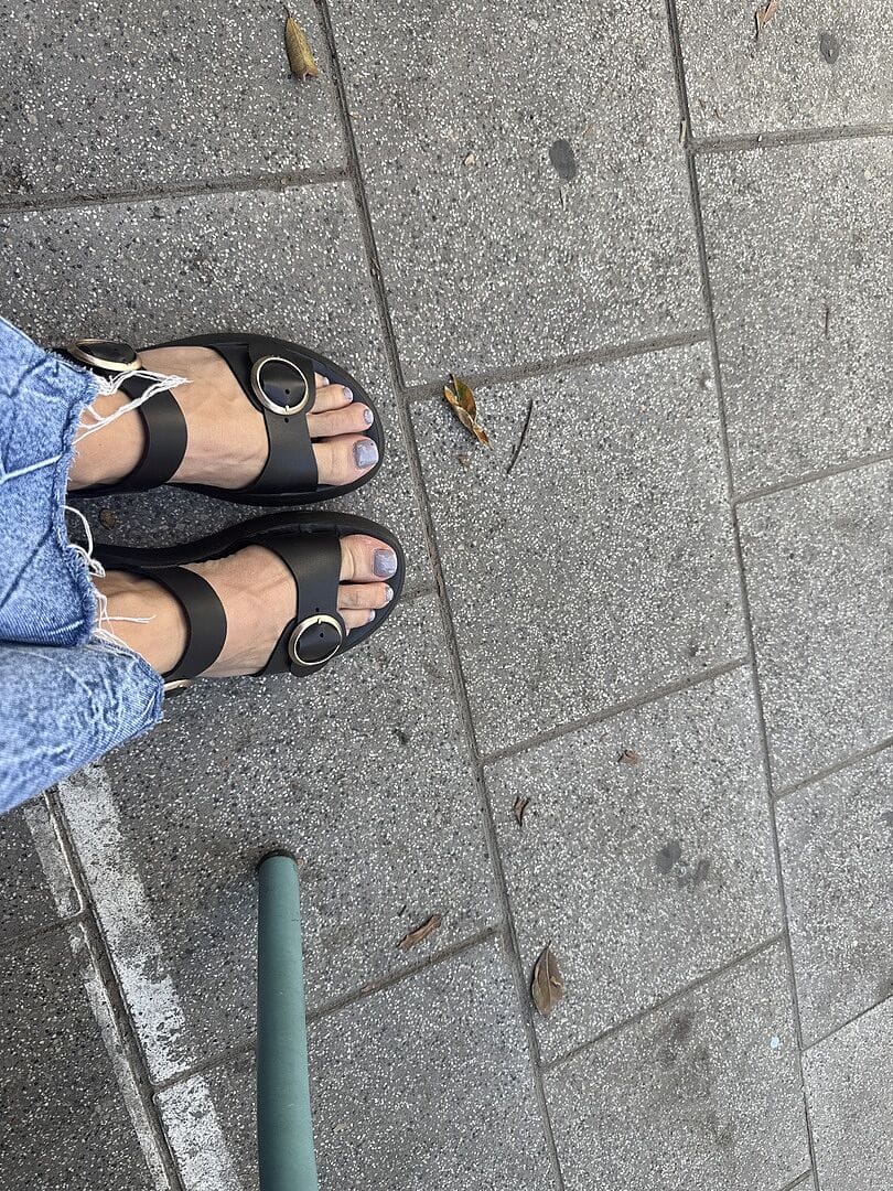 Customer photo review of סנדלים לנשים Baja