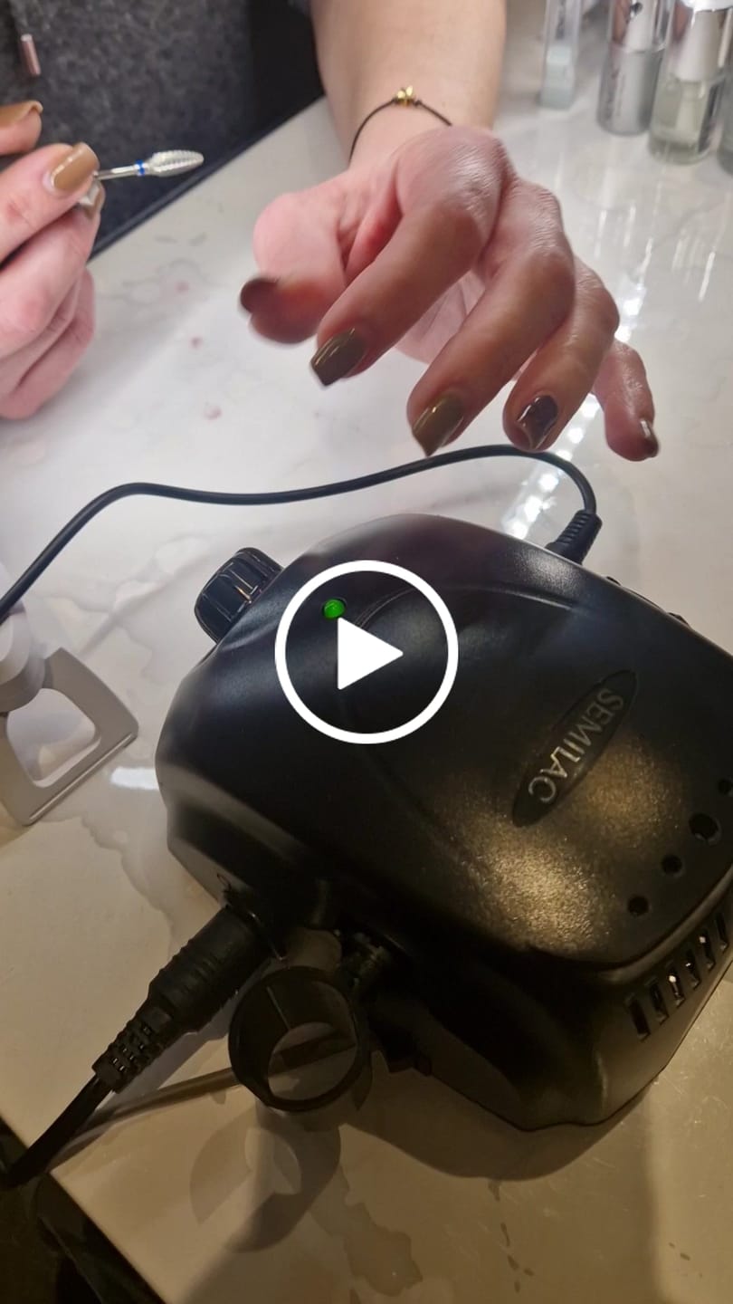 Customer video review of Semilac Black Electric Nail Drill E-File 65W