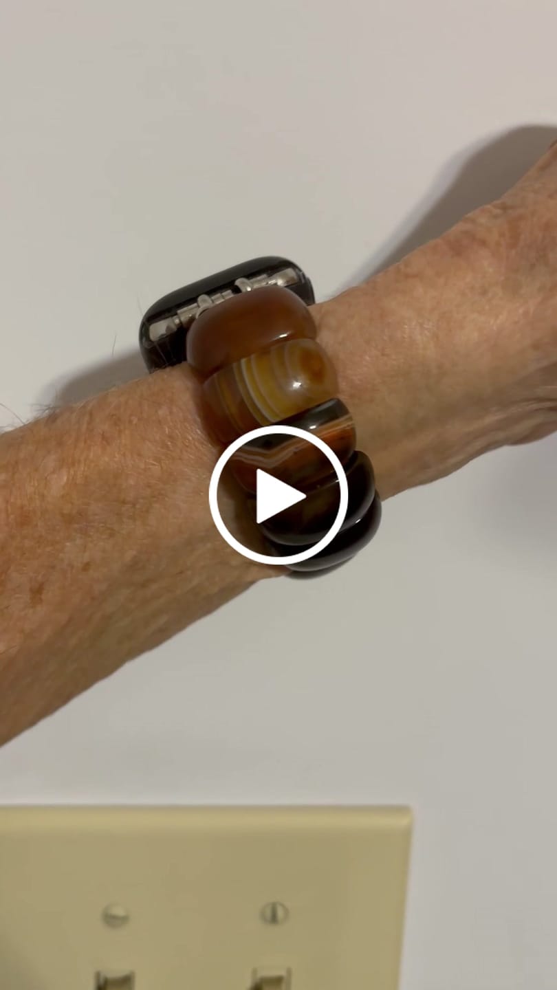 Customer video review of Bohemian Onyx Elegance Stretch Apple Watch Strap