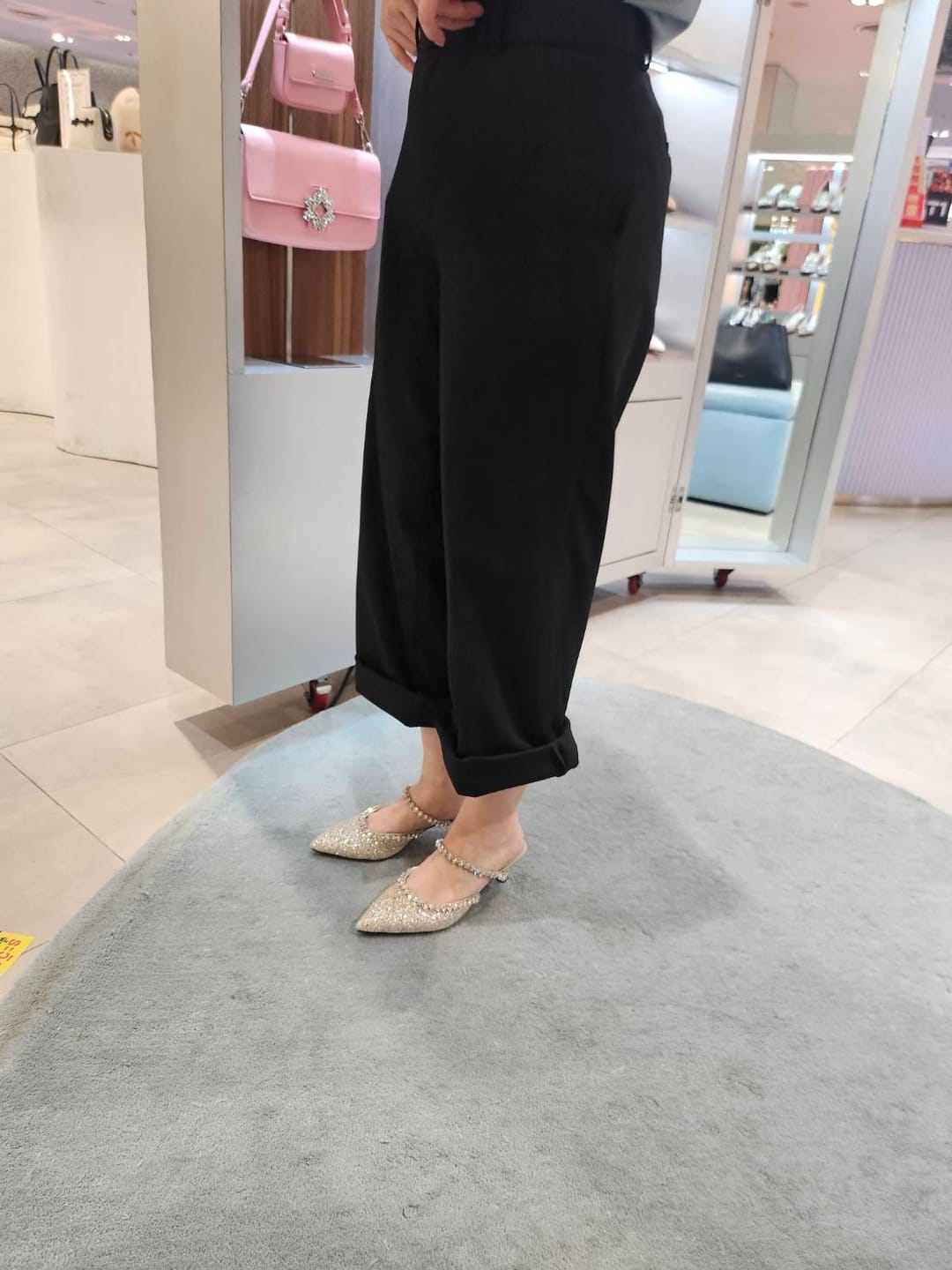 Customer photo review of 2 INCHES SILVER-BEIGE GRADIENT SIGNATURE