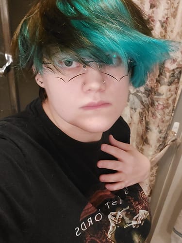 Customer photo review of Batty Eyeglasses