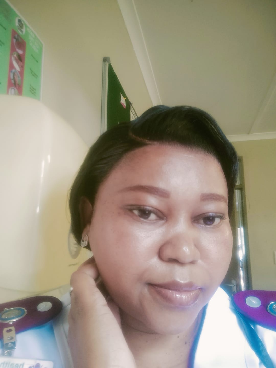 Customer photo review of TONI - Brazilian Pixie 13x4 - 10"