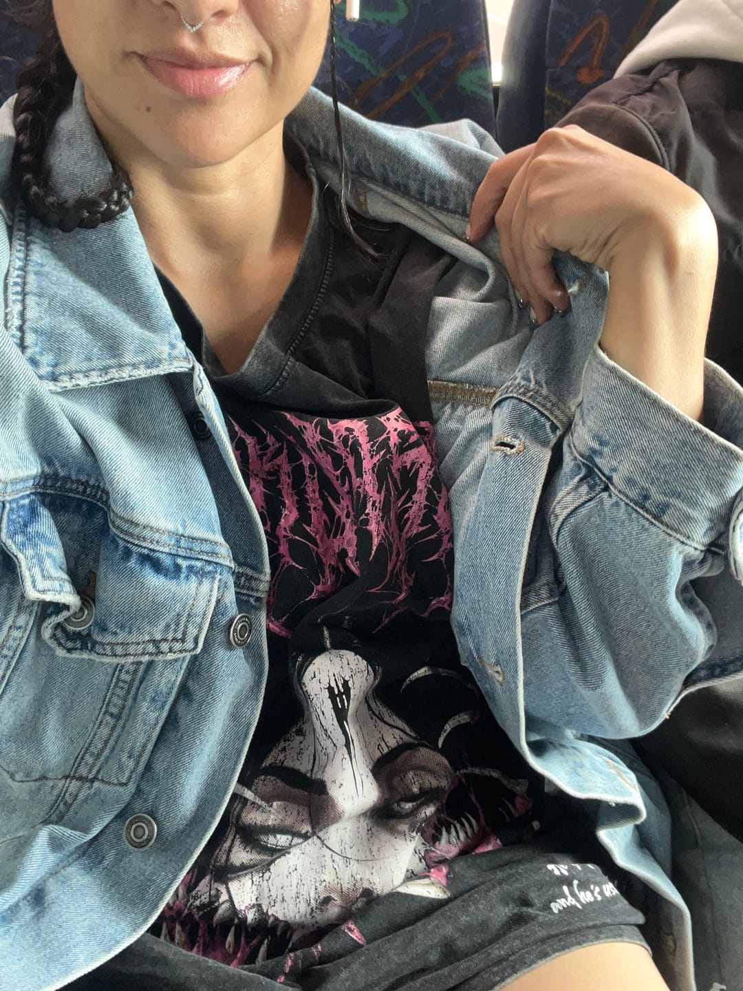 Customer photo review of POLERA DEMON GIRL