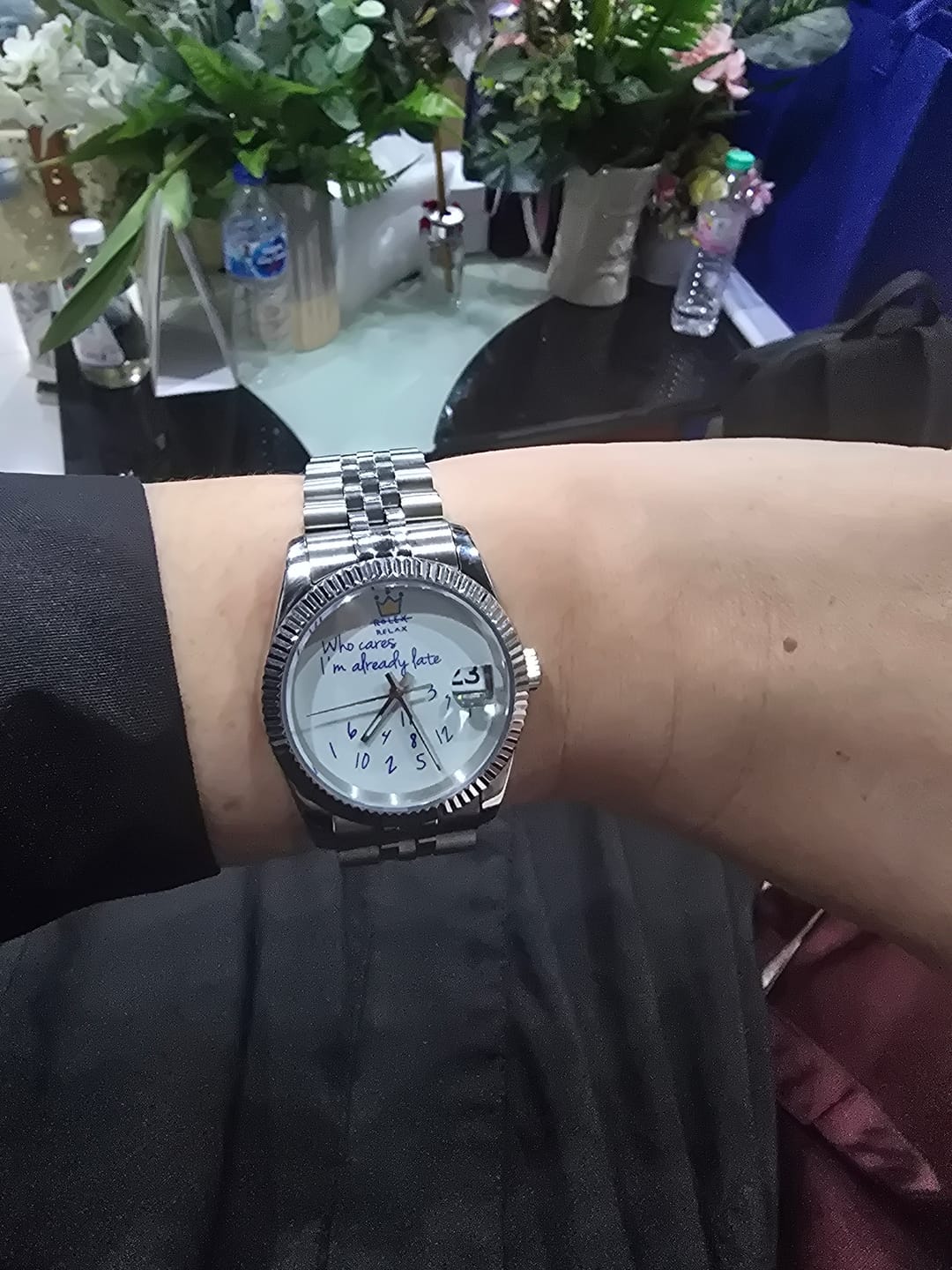Customer photo review of EONDATE CLASSIC WATCH
