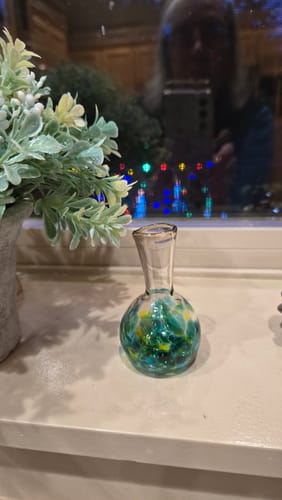 Customer photo review of Little Emotional Support Vases