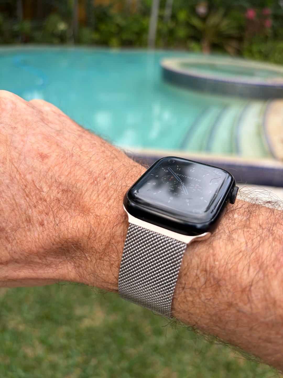 Customer photo review of Apple Band Milanese - Black Midnight
