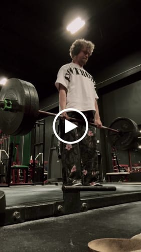 Customer video review of Cherry Blossom Heavyweight Sweats
