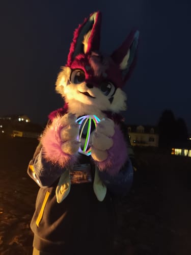 Customer photo review of Kinich Zipper Hoodie Preorder