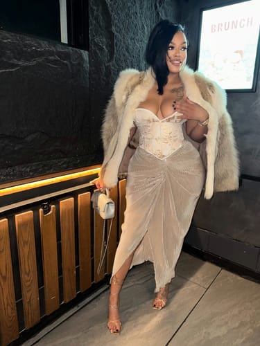Customer photo review of Lily Luxe - FEW LEFT