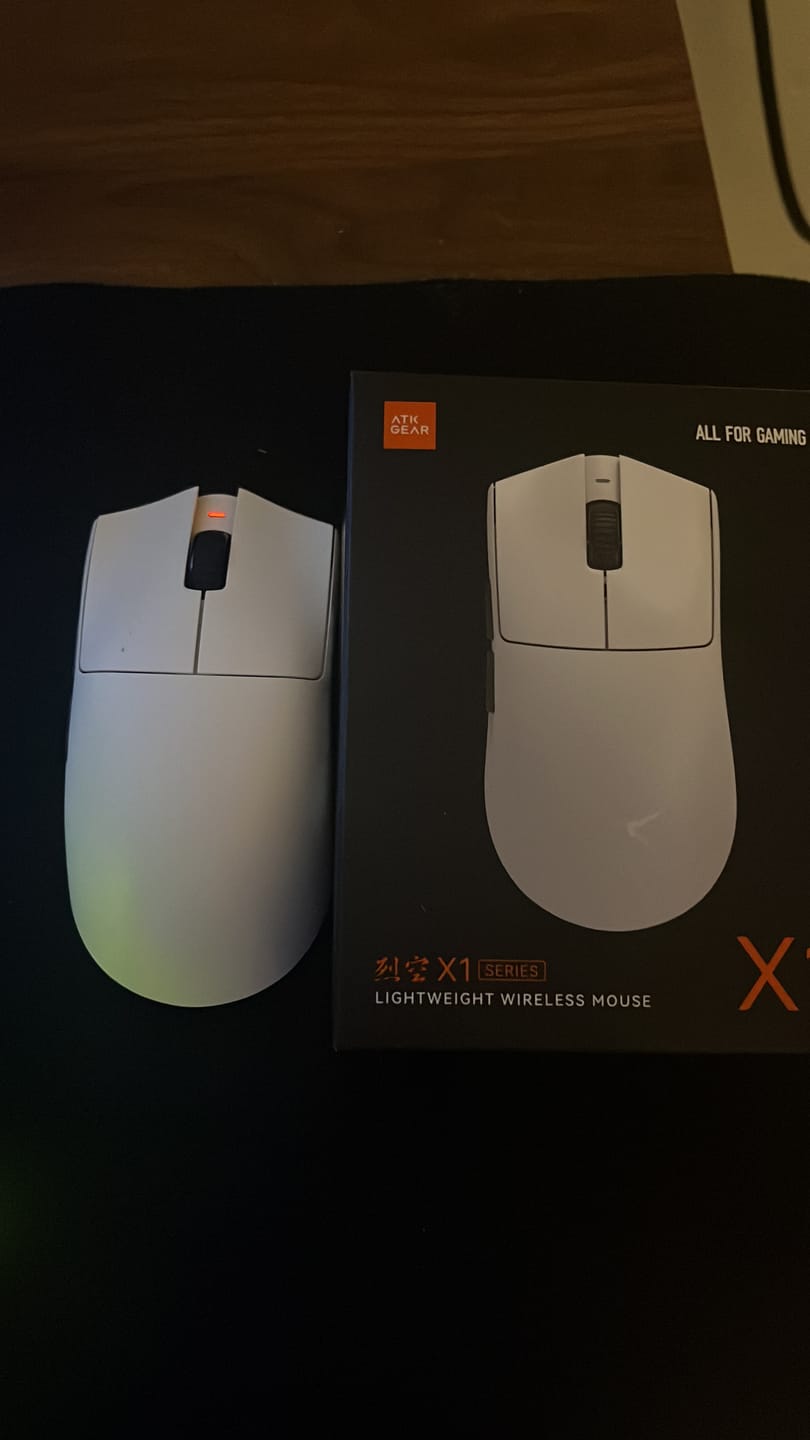Customer photo review of ATK Blazing Sky X1 Wireless Mouse