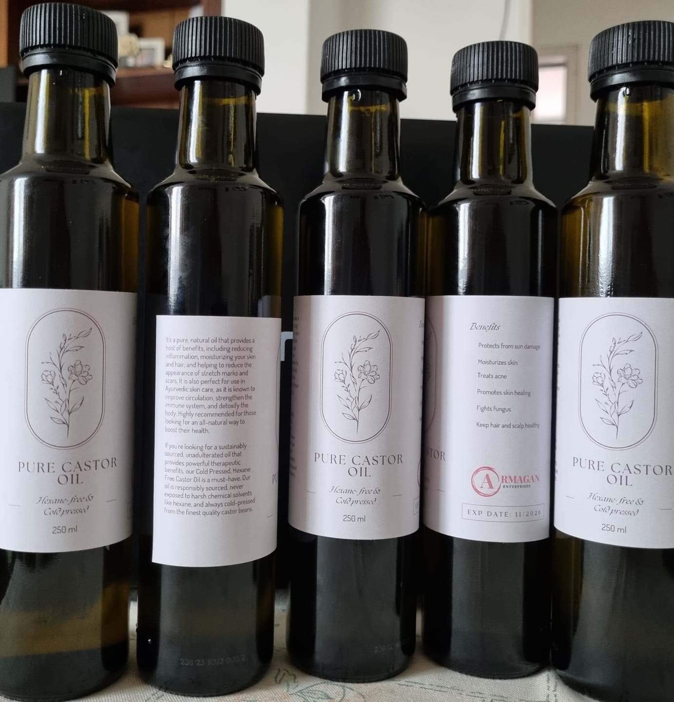 Customer photo review of Pure Castor Oil Cold-Pressed Hexane-Free