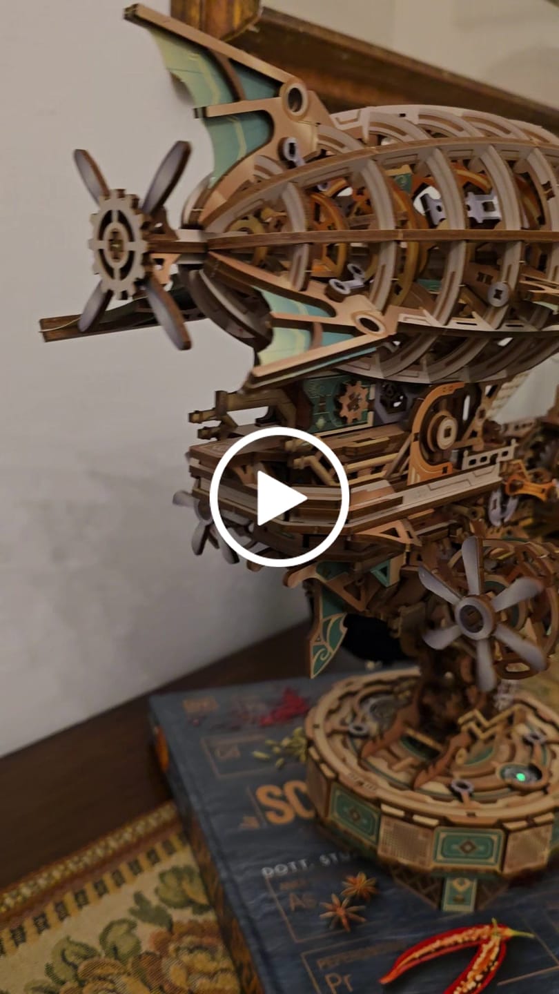 Customer video review of Vapor Trek 3D Wooden Puzzle
