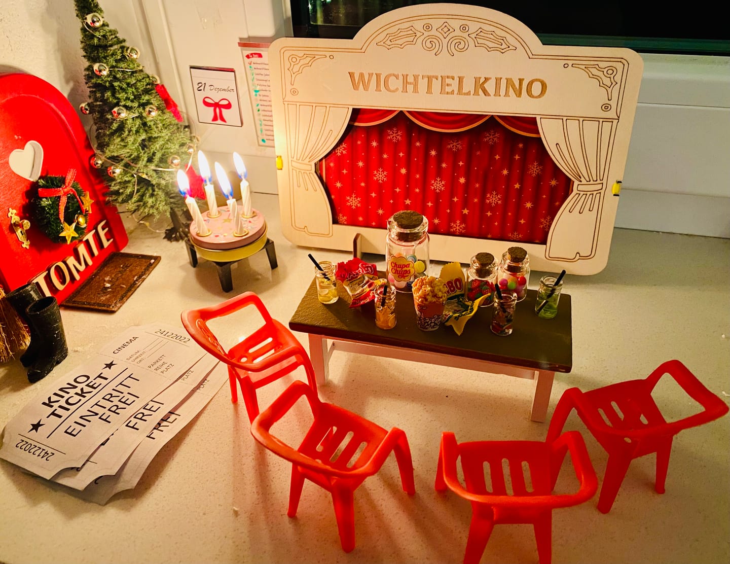 Customer photo review of Wichtelkino – Filmabend-Set für kleine Zipfelmützen