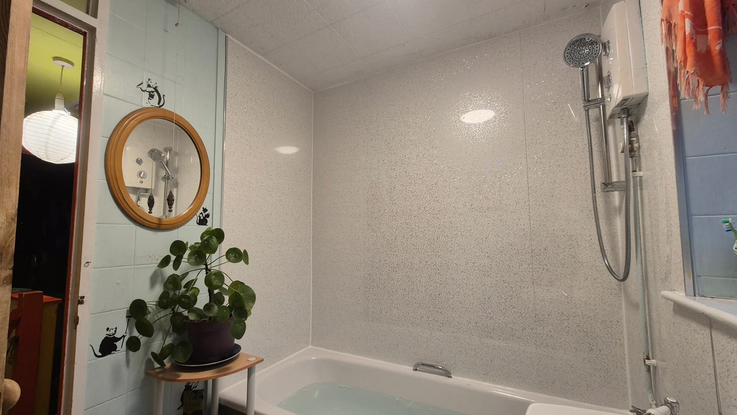 Customer photo review of Premium White Sparkle Gloss Shower Wall Panel – 1M x 2.4M