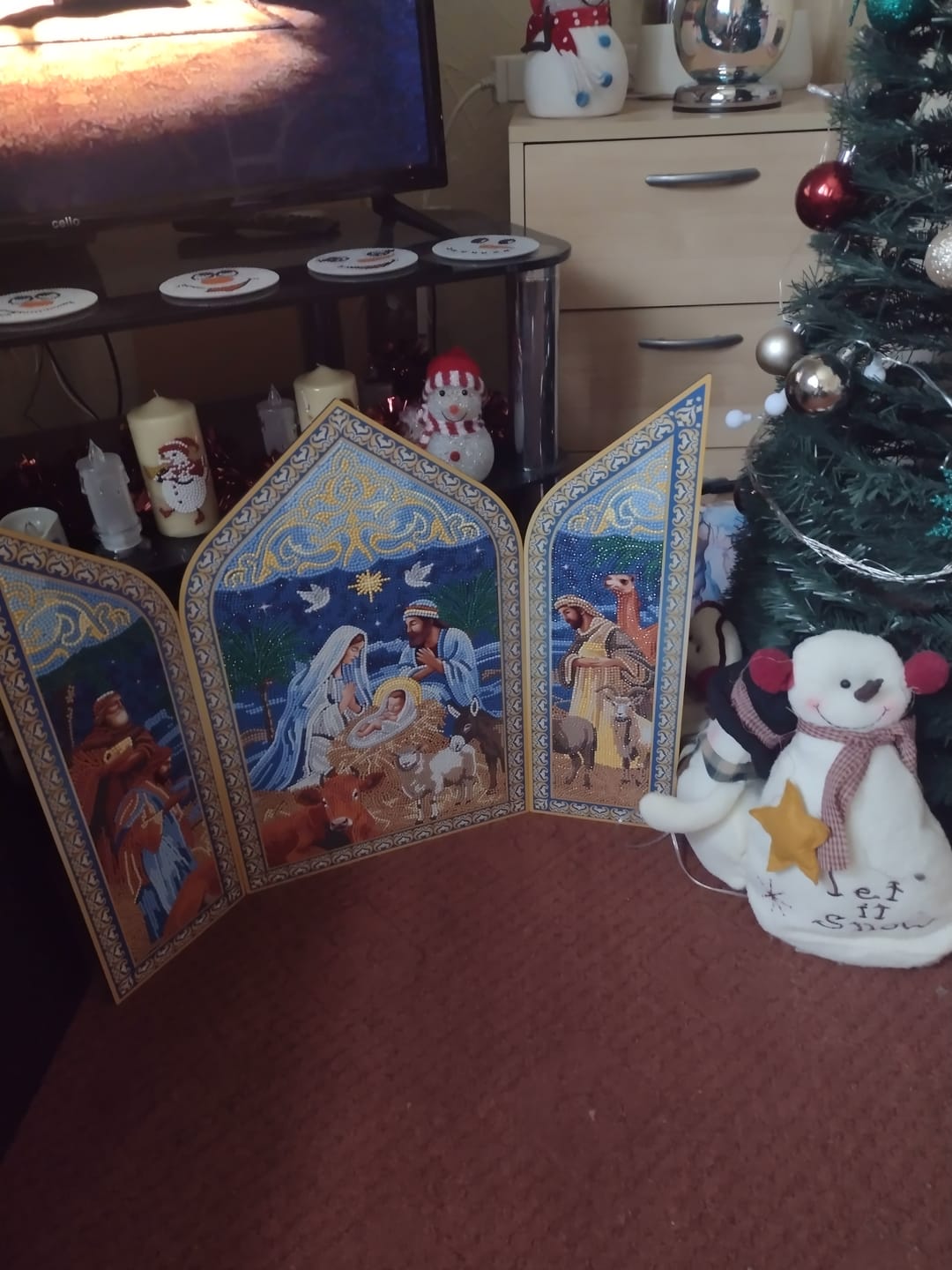 Customer photo review of Nativity Crystal Art Fold Out Decoration