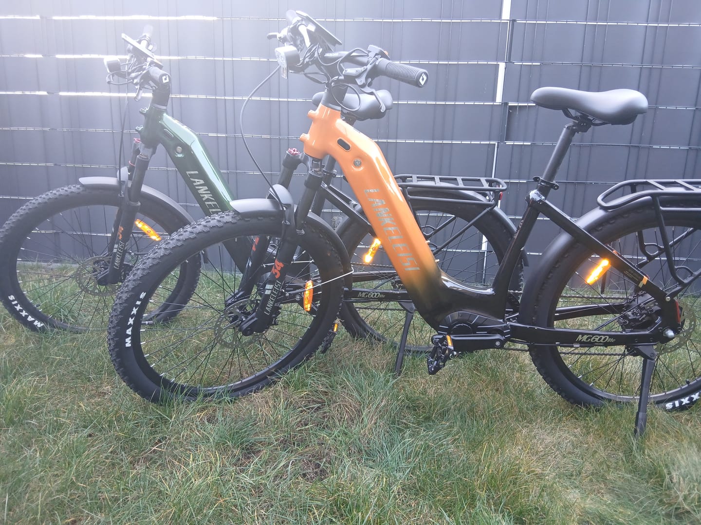 Customer photo review of Vakole Bike Lock Steel Five-digit Code Anti-theft 1.72CM Bold Cable Password Lock