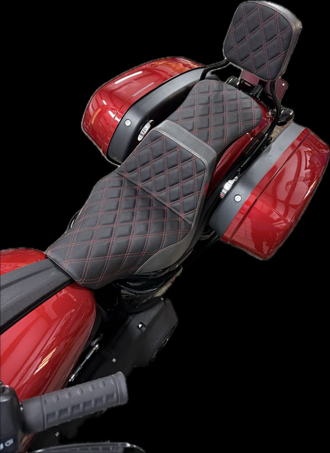 Customer photo review of H-D Milwaukee-Eight Touring & Softail Explorer™ LS Sissy Bar Pad CUSTOM *DEPOSIT*
