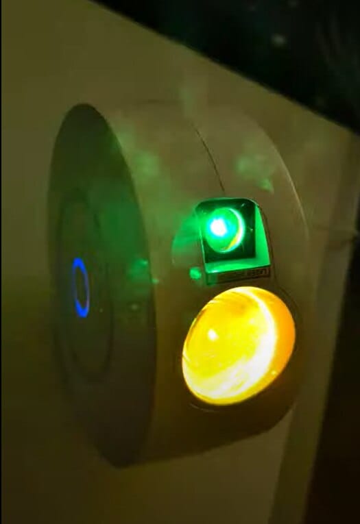 Customer photo review of Lampa de veghe tip proiector stele cu aplicatie pe telefon, galaxii pentru camera, compatibila cu Google Assistant, Amazon Alexa, temporizatir, 4 unghiuri