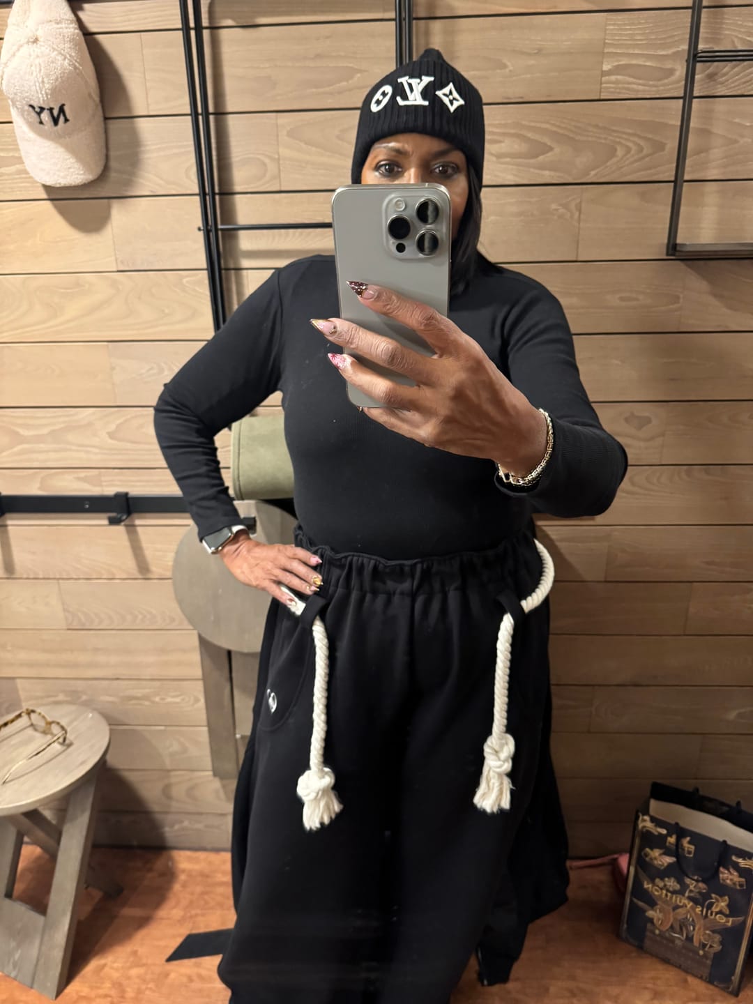 Customer photo review of Aelfric Eden Super Baggy Barrel Sweatpants
