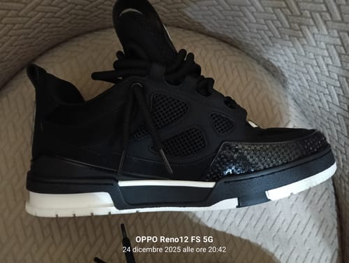 Recensione con foto di un cliente su Sneakers LV Skate Nera