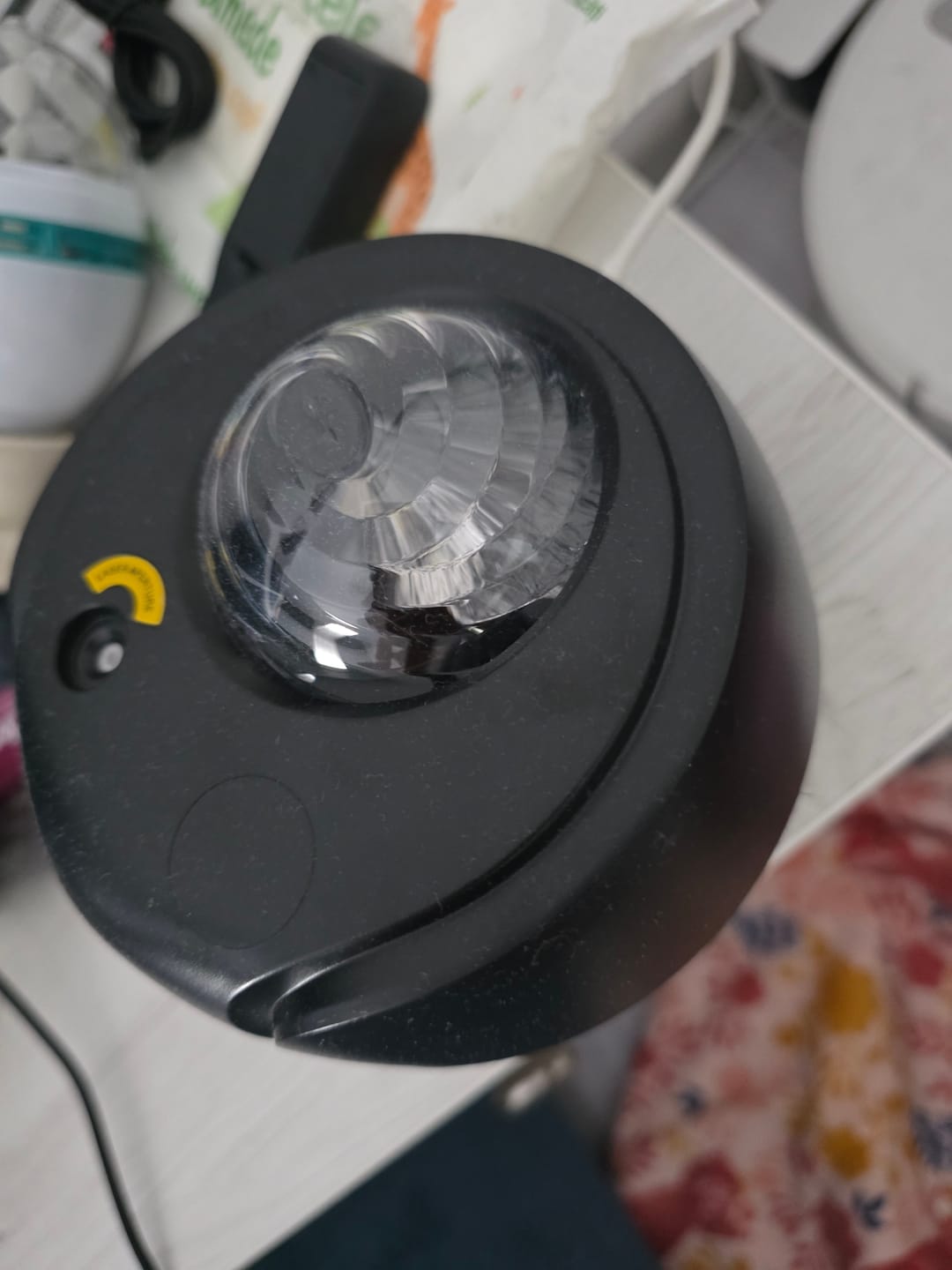 Customer photo review of Lampa de veghe tip proiector stele Timebox, galaxii pentru camera, Bluetooth cu boxa integrata, Temporizator, forma Nebula, Galaxie, Rotativ 360, Control Vocal, Negru