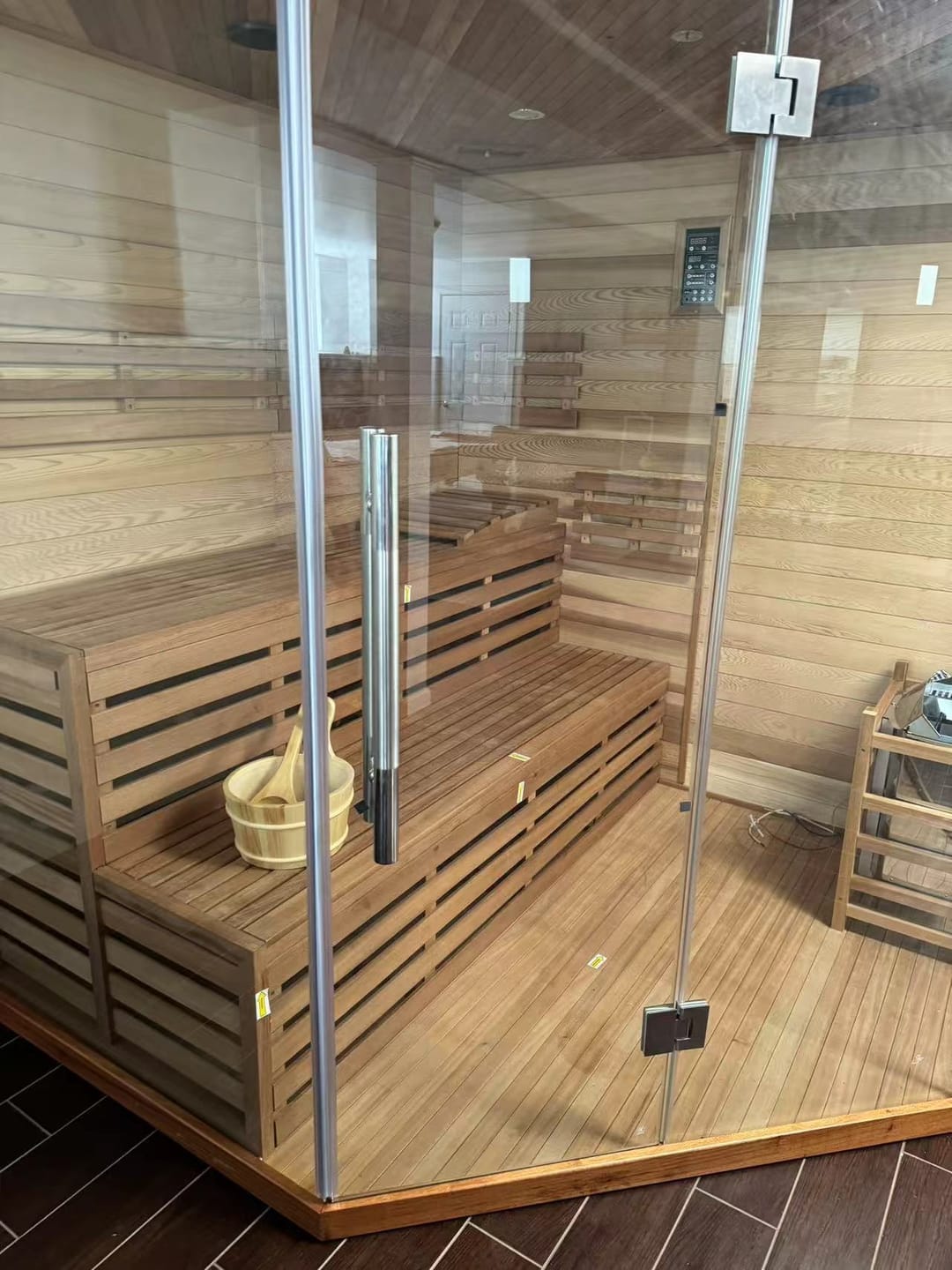 Customer photo review of SAUNASNET® Finnish Traditional Indoor Steam Sauna for Home Use Glass 12