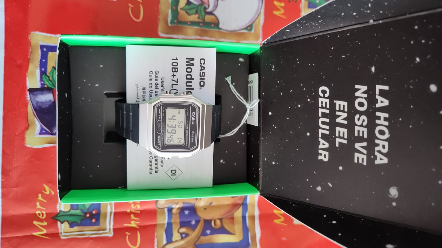 Customer photo review of Reloj Casio Vintage F-91WM-7ADF Plateado/Negro