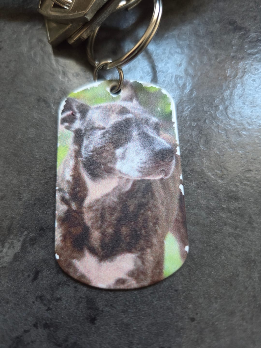 Customer photo review of Für immer im Herzen - Individueller Dog Tag Schlüsselanhänger