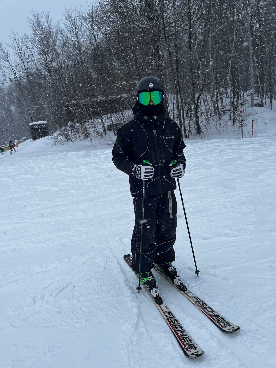 Customer photo review of GOBOOST OneSerie 3L 15K Insulated Jacket – Black Reflective