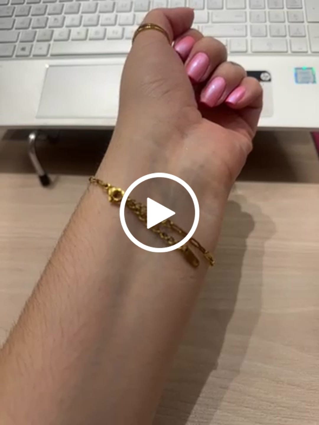 Customer video review of Kit Pulseiras Essential Banhado em Ouro 18K