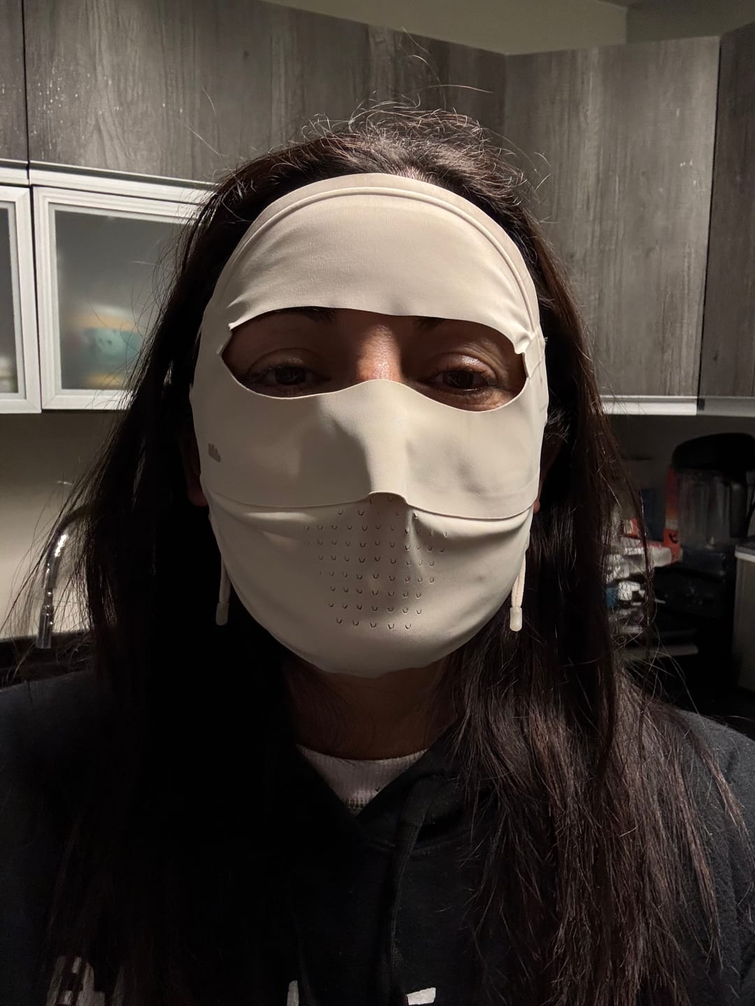 Customer photo review of Vanish - Lightweight Seamless Sun Mask UPF50+