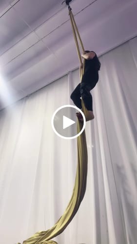 Customer video review of Mia Belle Jumpsuit