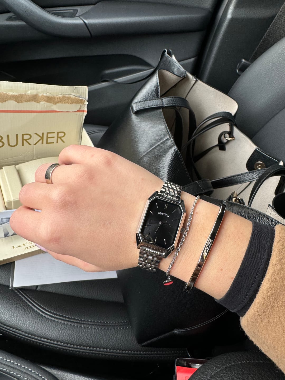 Customer photo review of Isabell Silver Black
