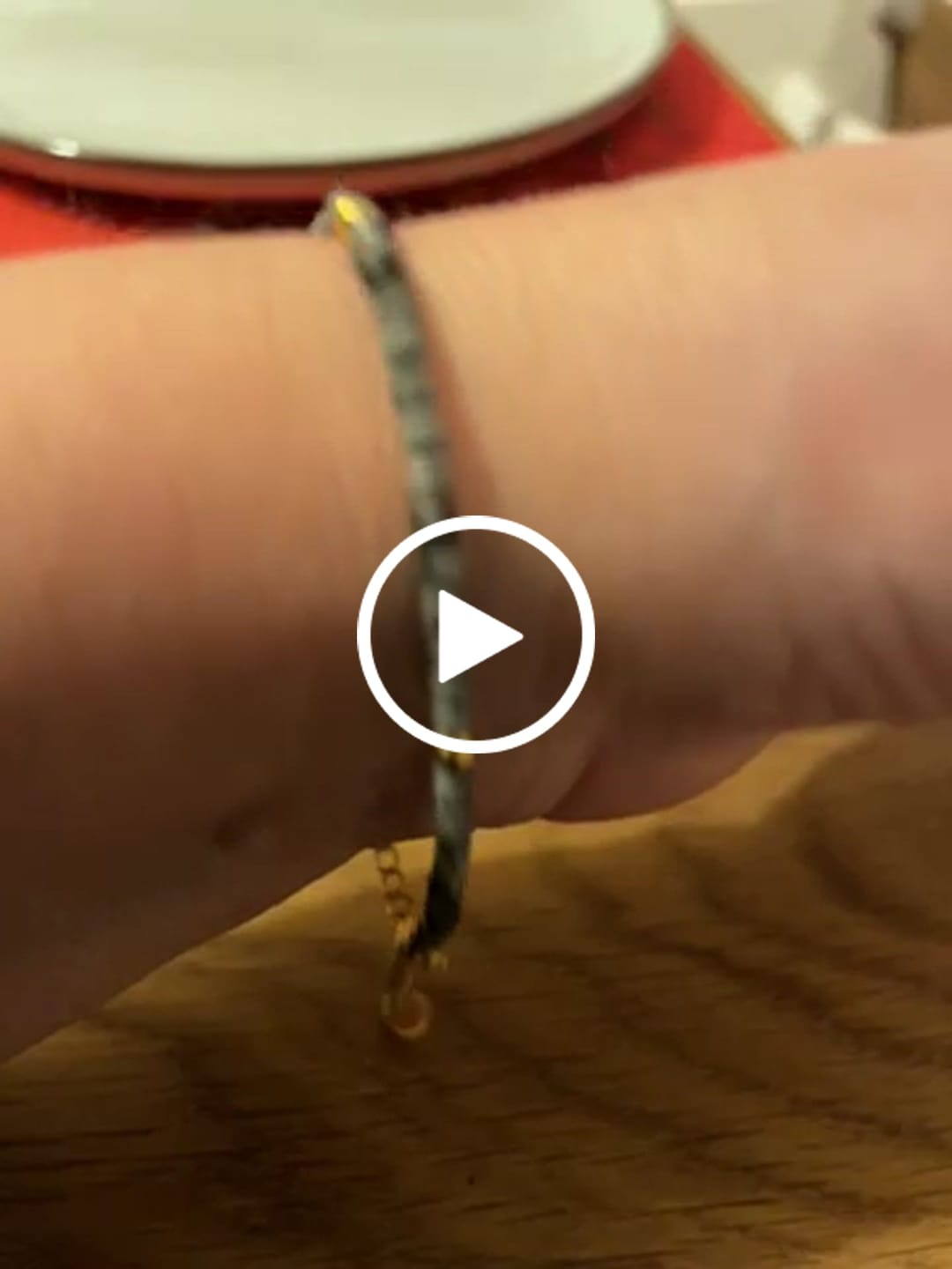 Customer video review of Obsidian Armband - Schneeflocken Obsidian