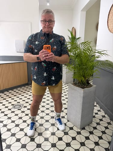 Customer photo review of Ultra-Stretch 5" Chino Shorts - Beige
