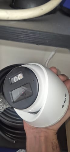 Customer photo review of C1200 - Cámara de vigilancia PoE exterior de 4K 12MP, EXIR Visión Nocturna, detección de humanos y vehículos, H.265+, micrófono incorporado, almacenamiento local máximo de 512 GB, IP67