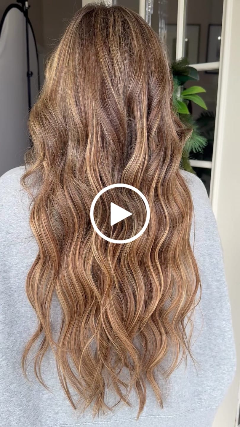 Customer video review of Tape in Hair Extensions 100% remy Human Hair Balayage Highlights (#4/4/27)