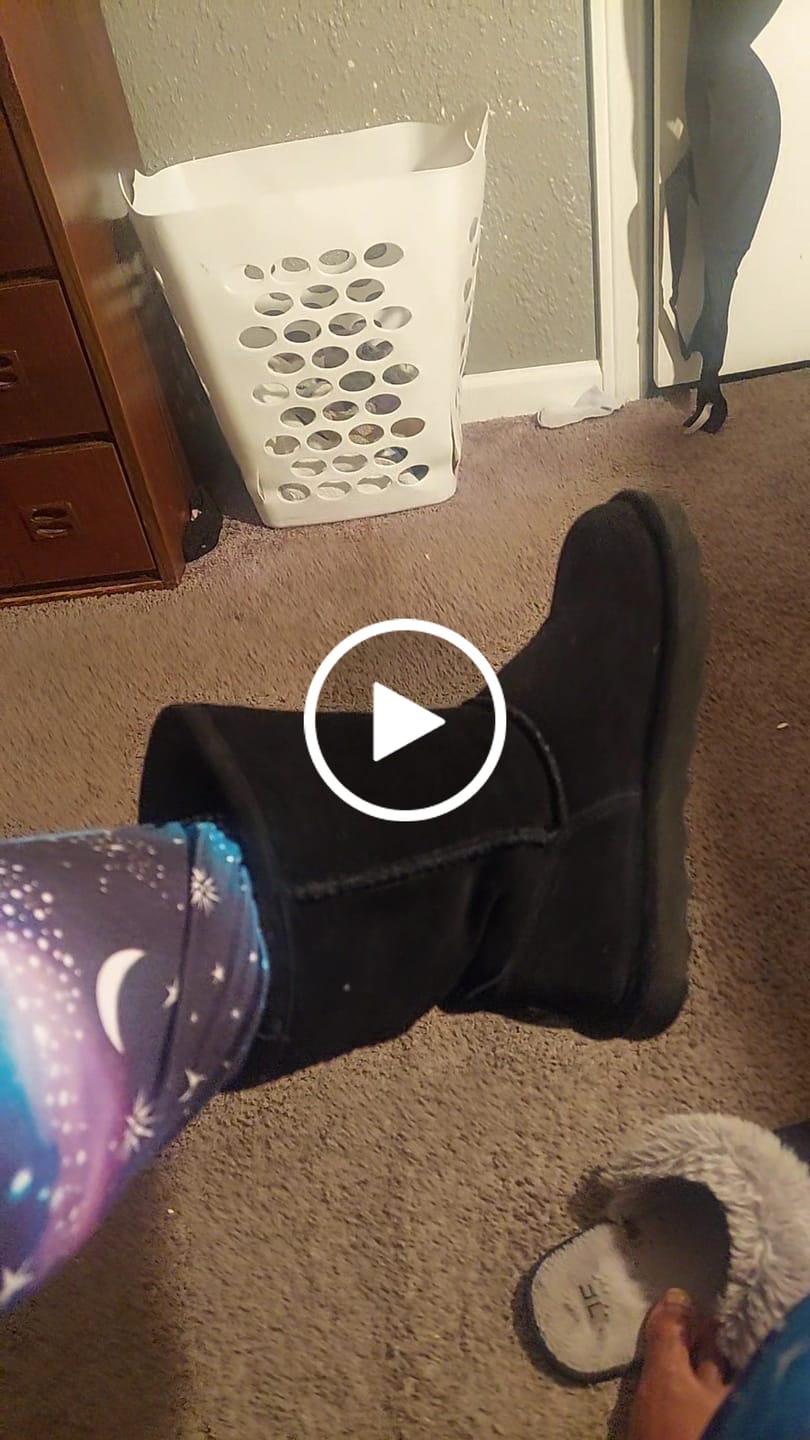 Customer video review of ELLE SHORT BLACK