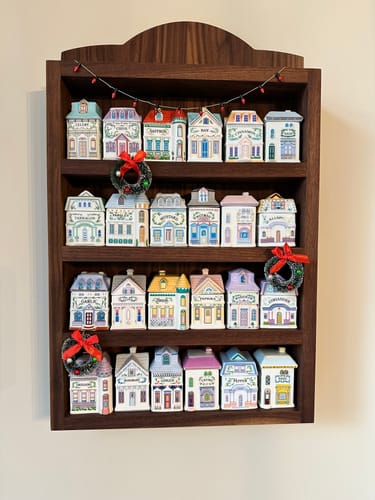 Customer photo review of Lenox Village Spice Rack Shelf - Solid Hardwood