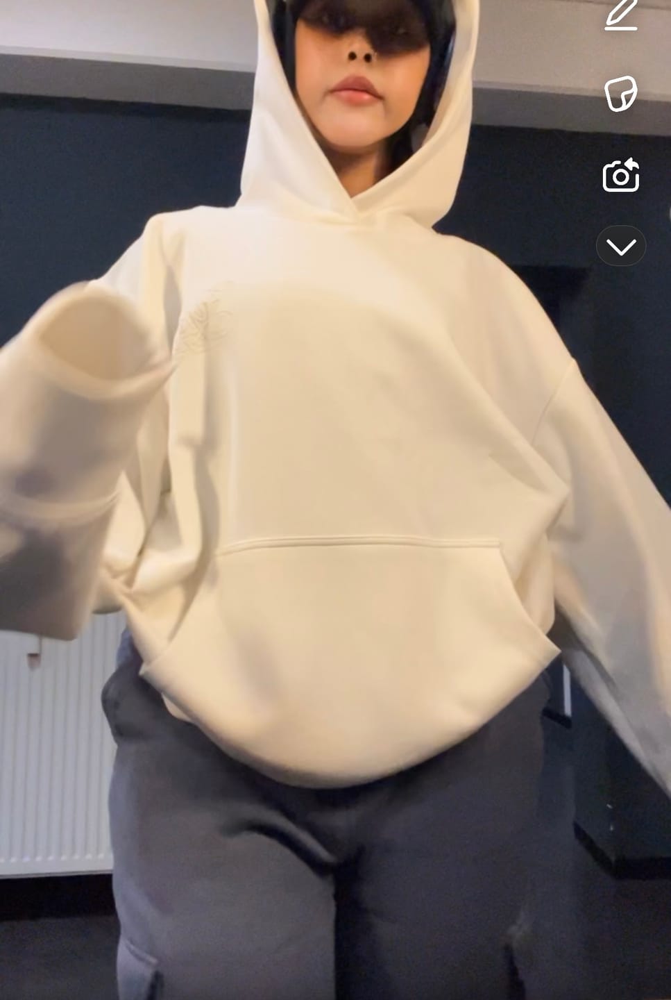 Customer photo review of W568 - Cloud Hoodie