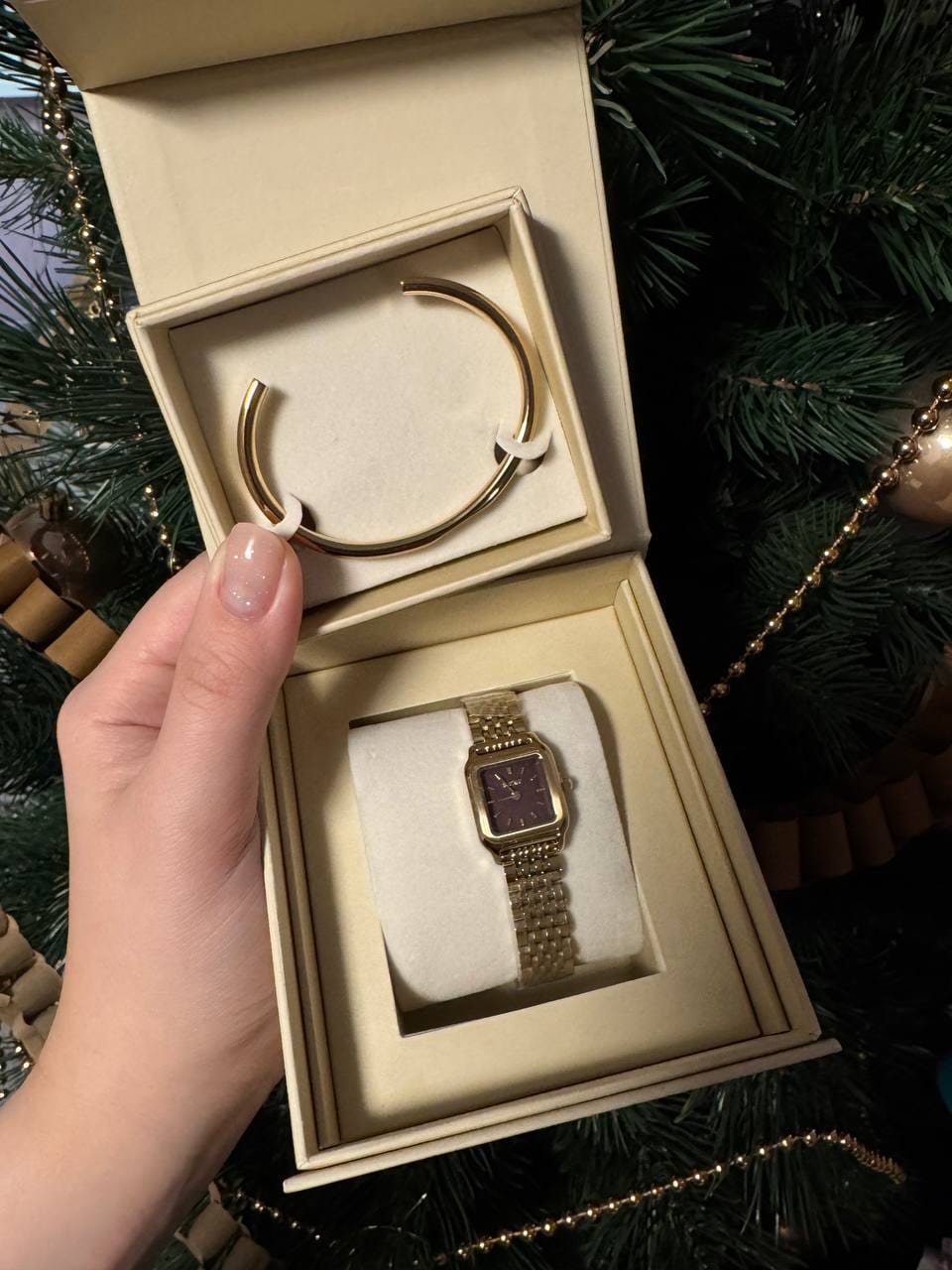Customer photo review of Macy Petite Gold Burgundy