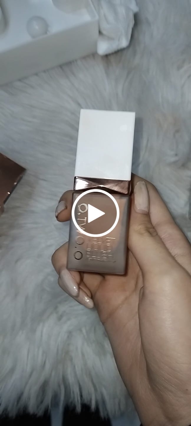 Customer video review of O.TWO.O LIQUID BLUSH