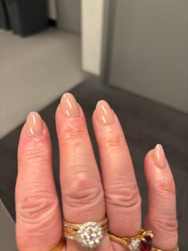 Customer photo review of Barbiecore | Salon Quality Press-on Nails Kit – Short Almond Bubblegum Pink