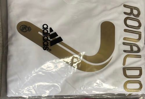 Customer photo review of Cristiano Ronaldo Real Madrid 2011–2012 White Retro Kids Football Jersey Kit