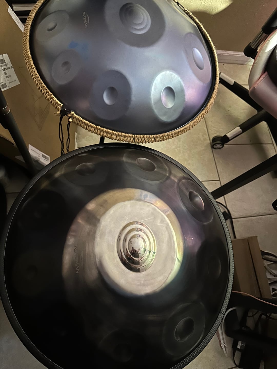 Customer photo review of Handpan Ice Age - D Kurd 10 Notes / E Halcyon 9 Notes