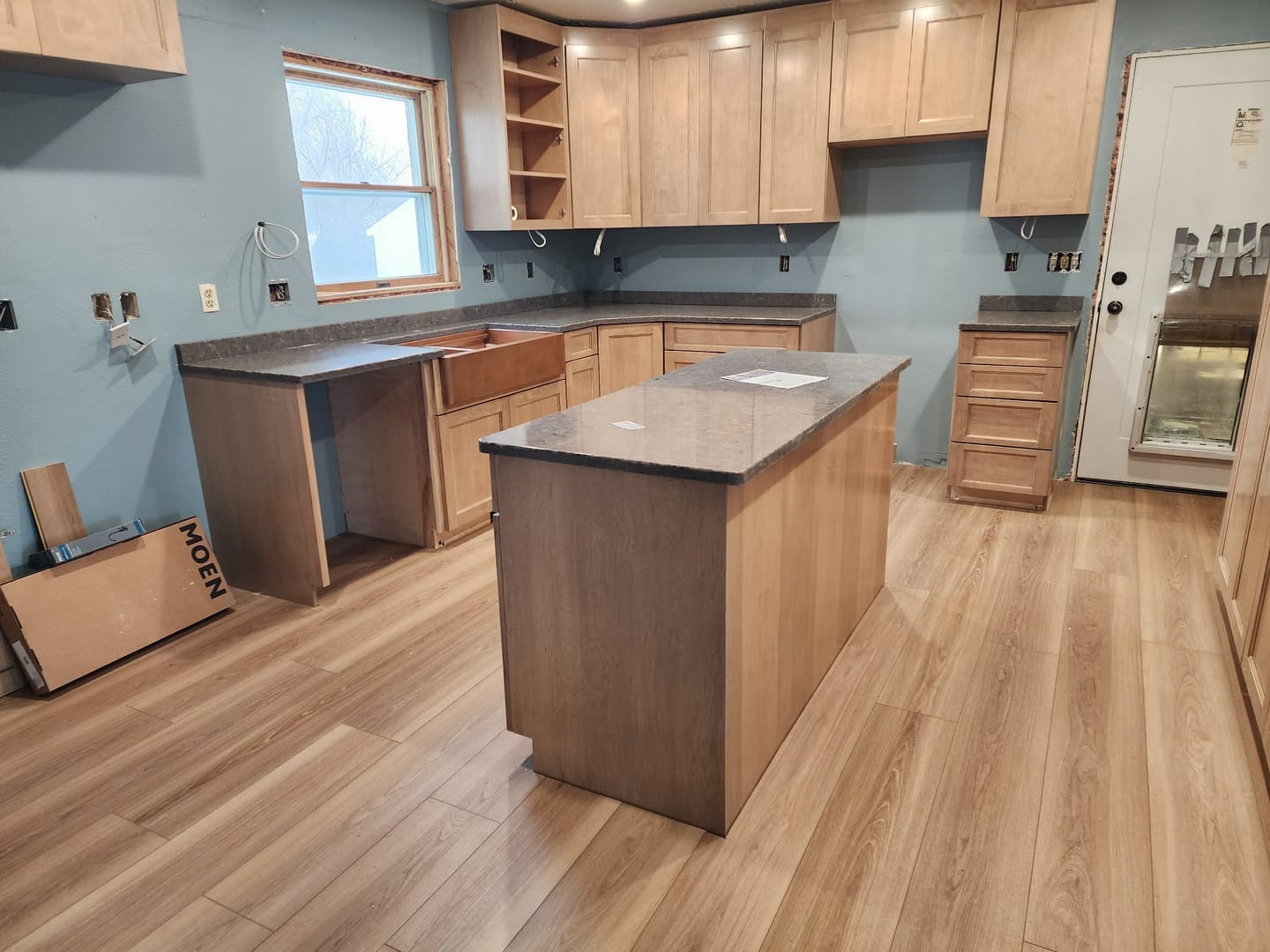 Customer photo review of Legacy Farmhouse Sink - Pure Copper
